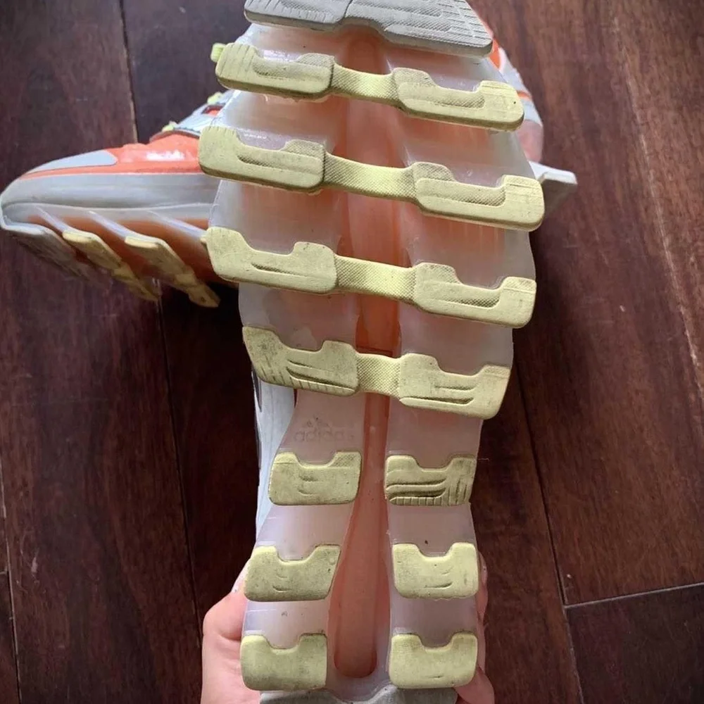 Adidas Springblades - Picture 3 of 5